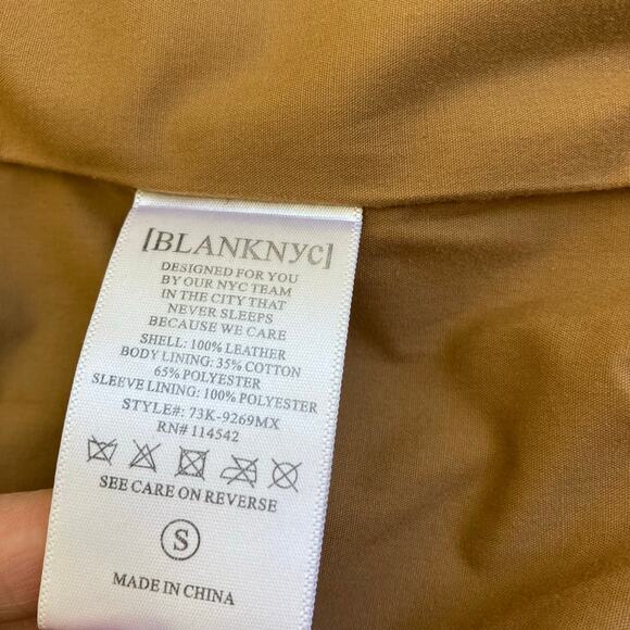 Blank NYC SL8 Genuine Suede Moto Jacket in Tan Sz S Cropped Lined Zip Closure - Picture 8 of 16